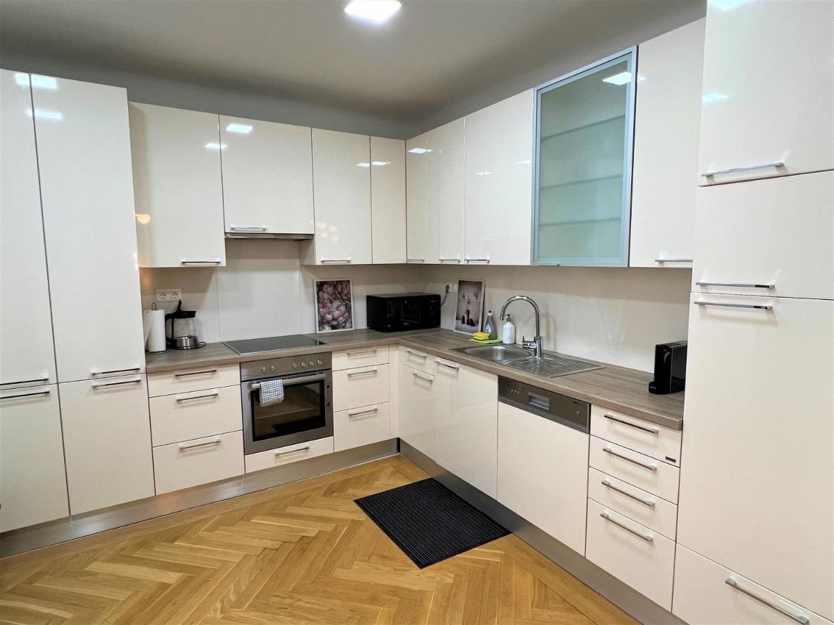 Unique Apartment Center Vienna Exterior photo
