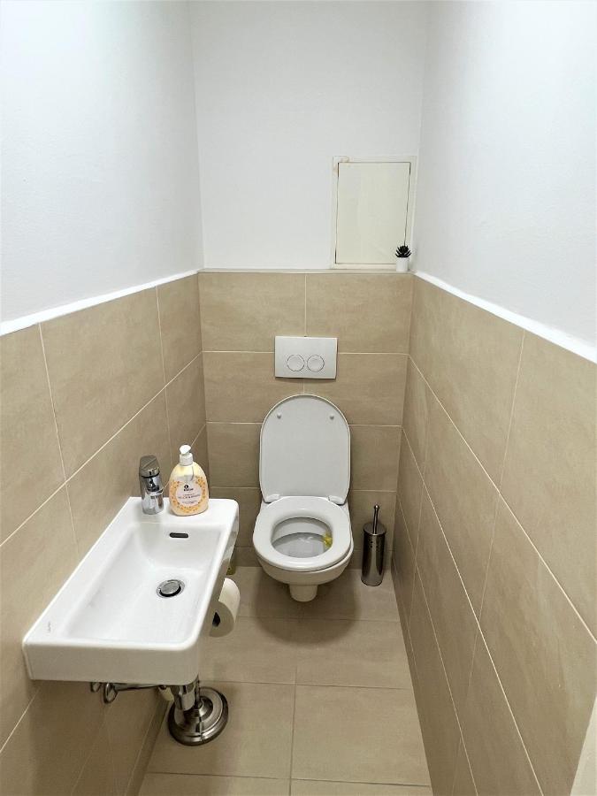 Unique Apartment Center Vienna Exterior photo